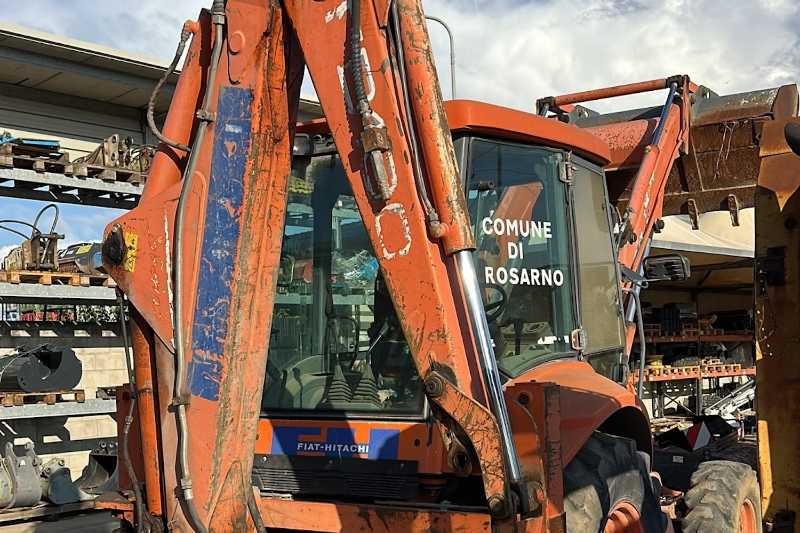 OmecoHub - Immagine FIAT HITACHI FB100